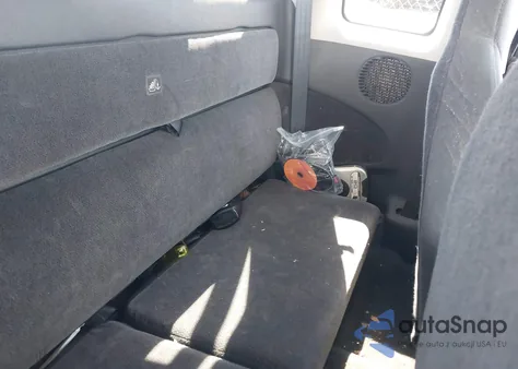 2001 Dodge Dakota Slt/Sport z USA, uszkodzony, nr VIN 1B7GL22N81S236945